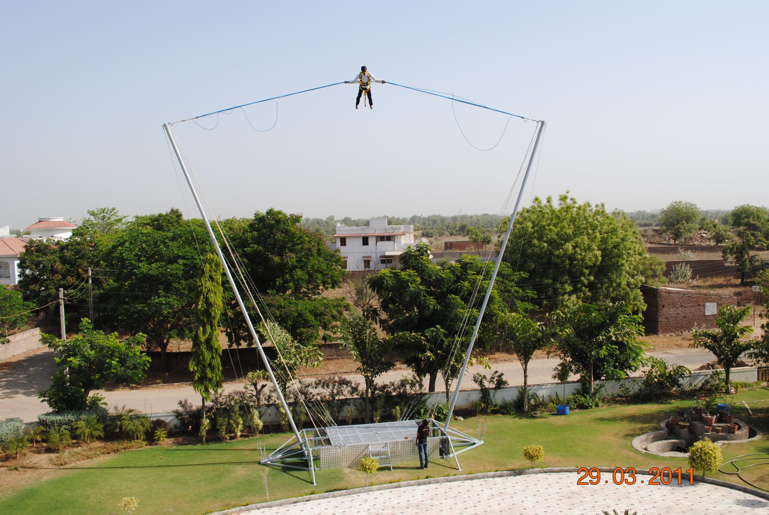 Bungy ejection ride by India Bungy
